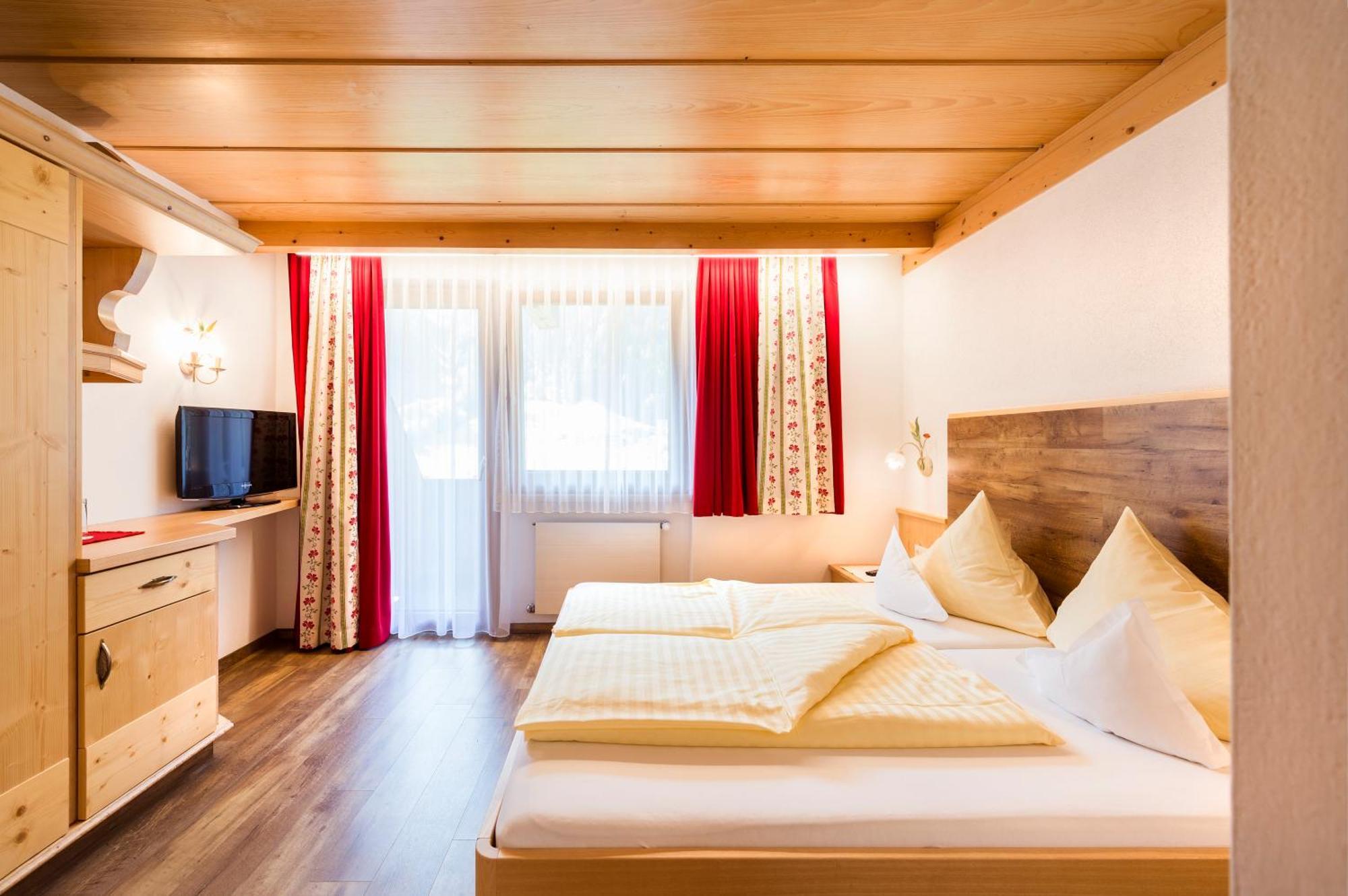 Hotel Angelika Neustift im Stubaital Kültér fotó