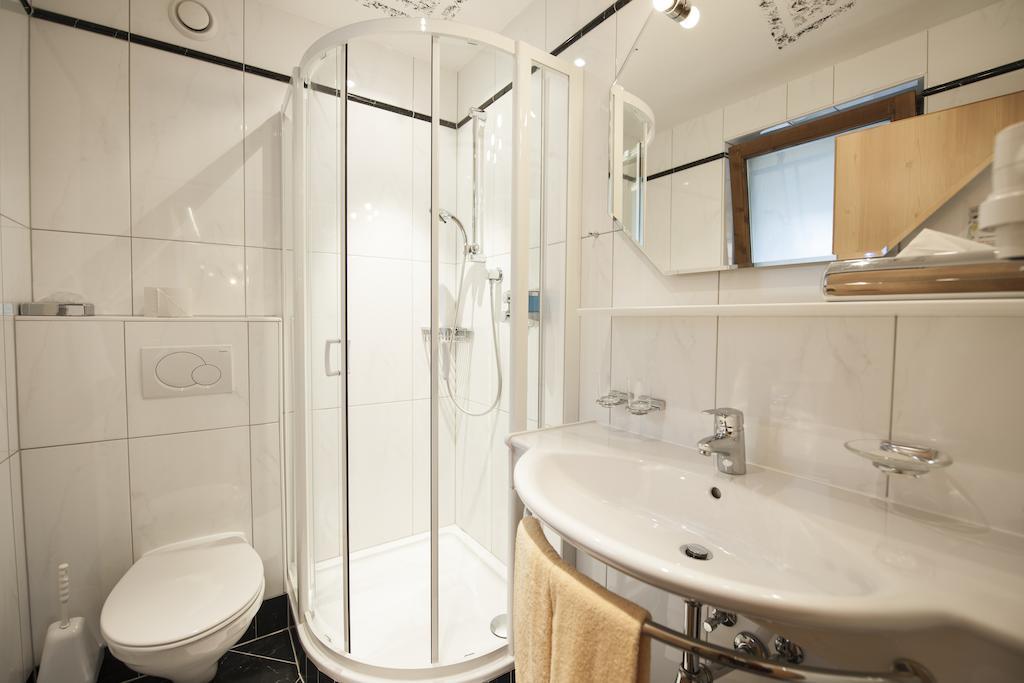 Hotel Angelika Neustift im Stubaital Szoba fotó